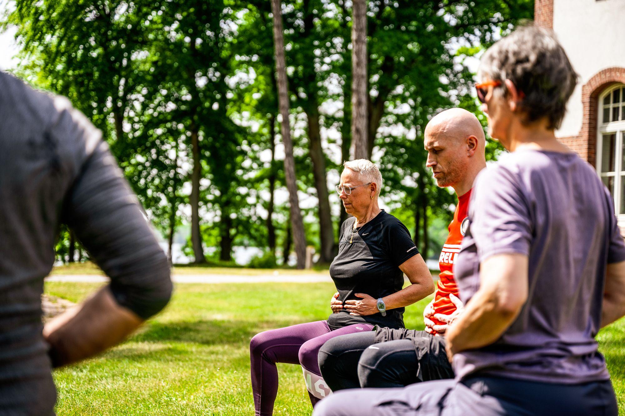 Therapeutische Übungen im Freien 